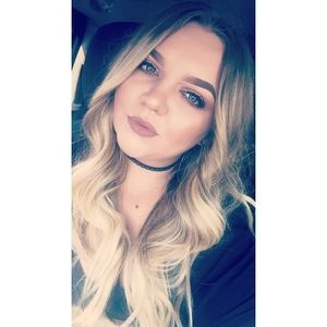 Meet your Posher, Joy